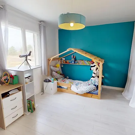 Villa Grande 5 Avec Jardin A - Fr-1-785-18
